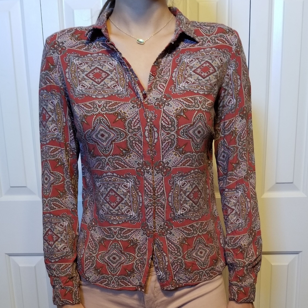 Red button up blouse